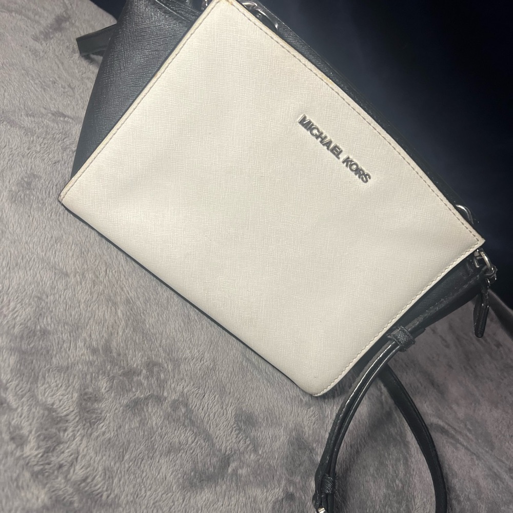 Michael Kors Black and White Women's Bag